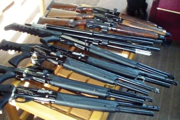 یک باند قاچاق سلاح در کشور منهدم شد / کشف ۴۷ قبضه سلاح