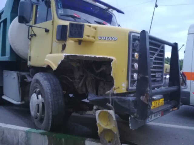 تصادف وحشتناک در جاده جویبار/ 5 نفر کشته و زخمی شدند