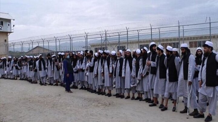 طالبان 1000 زندانی آزاد می کند