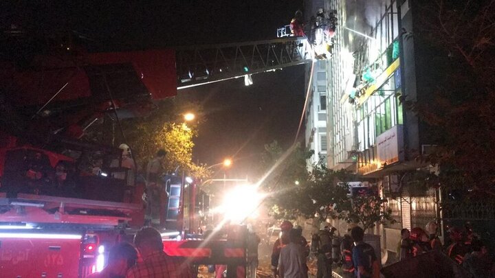  انفجار یک ساختمان در خیابان فخر رازی ۴ مصدوم بر جای گذاشت