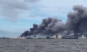 آتش سوزی در پالایشگاه نفت آمریکا بعد از طوفان + فیلم