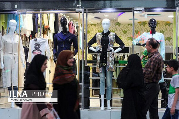 از لباس عفاف و حجاب زنان در ادارات رونمایی می شود