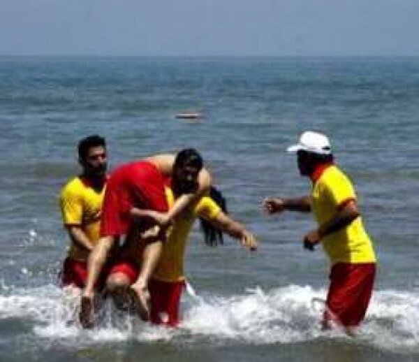 غرق شدن ۳ نفر در دریای مازندران 