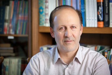 عدم خروج از برجام مثل پذیرش قطعنامه تدبیر نظام است/حتی جنازه برجام به ما حقانیت حقوقی می‌بخشد
