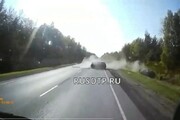 بی‌احتیاطی راننده در جاده فاجعه به بار آورد + فیلم
