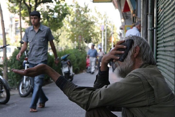 گدای میلیاردر قزوینی برای تعطیلات به زندان رفت