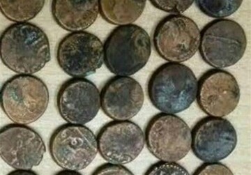کشف ۲۶۰ سکه قدیمی در شهرری