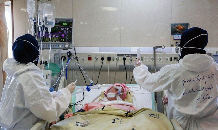 نوشته دردناک پشت لباس پرستار بیماران کرونایی +عکس