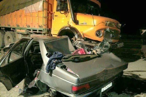 تصاویری دردناک از لحظه زیرگرفتن چند خودرو توسط کامیون در تبریز +فیلم