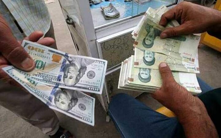ارزش پولی ملی در ۴۰سال ۳۵۰۰برابر کاهش یافت/ سقوط ۳۰ درصدی درآمد سرانه ایرانی‌ها 