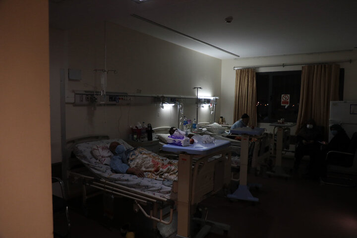 ابلاغ آماده باش به همه بیمارستان‌های مشهد/ آخرین آمار از بستری بیماران کرونایی