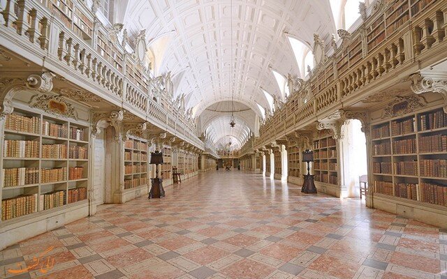 کتابخانه سلطنتی مافرا