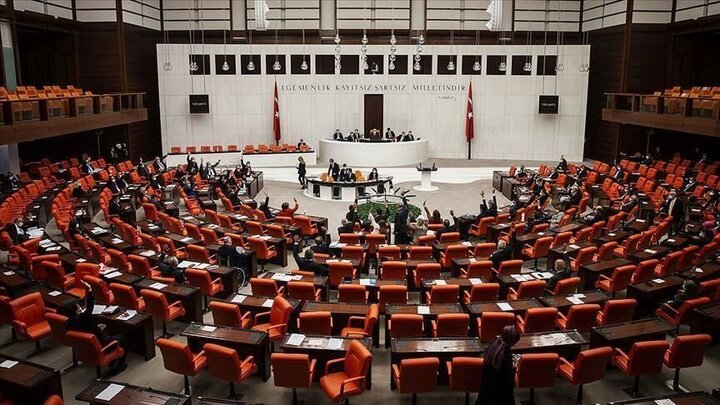 موافقت پارلمان ترکیه با اعزام نیروی نظامی به جمهوری آذربایجان 