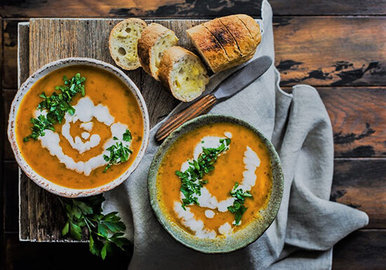 سوپ کدو حلوایی با شیر مناسب روزهای سرد پاییز + طرز تهیه