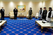 دیدار نمایندگان طالبان و دولت افغانستان با وزیر خارجه آمریکا