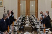تاکید ظریف بر لزوم لغو تحریم‌ها علیه دولت و ملت سوریه
