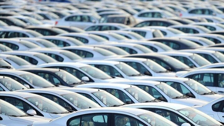 قیمت روز انواع خودرو در بازار / افزایش ۲۵ میلیون تومانی قیمت ۲۰۶ 