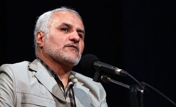 ادعای حسن عباسی: روحانی،خاتمی و احمدی‌نژاد هم ممکن است ترور شوند