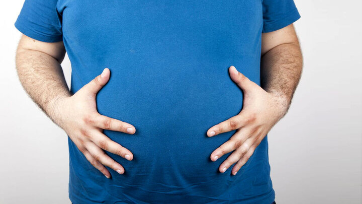 چاقی موجب افزایش سرعت رشد تومورهای سرطانی می‌شود