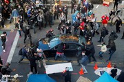 ۷ مجروح در برخورد خودرو به معترضین ضد نژادپرستی در نیویورک