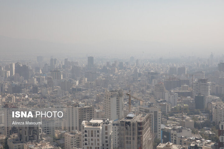 هشدار به تهرانی‌ها؛ آلودگی در برخی مناطق به وضعیت قرمز رسید