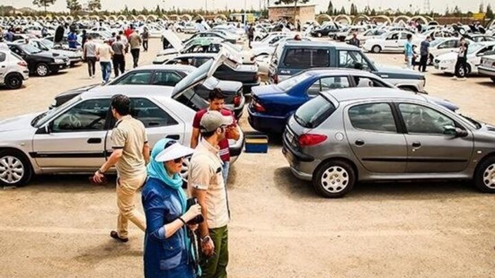 قیمت روز انواع خودرو در بازار/ ریزش ۴ میلیون تومانی قیمت پژو ۲۰۷ 