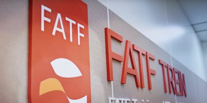 مگر پولشویی می‌کنید که از FATF می‌ترسید؟!