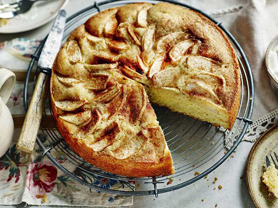 کیک سیب و دارچین؛ خوش طعم و خوشمزه + طرز تهیه