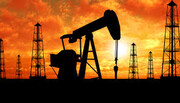 قیمت نفت به ۵۲ دلار نزدیک شد