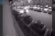 سرقت عجیب از چند خودرو در شهریار / فیلم
