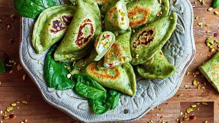 پیراشکی اسفناج خوشمزه و لذیذ + طرز تهیه