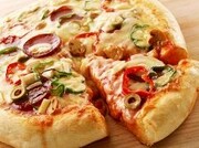 عوارض خطرناک خوردن بیش از حد پیتزا