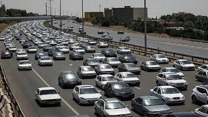ترافیک سنگین در جاده‌های مشهد 
