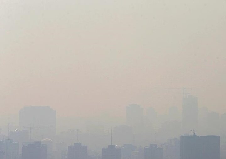 تهران رکورد آلودگی هوا را در ۱۰ سال گذشته شکست