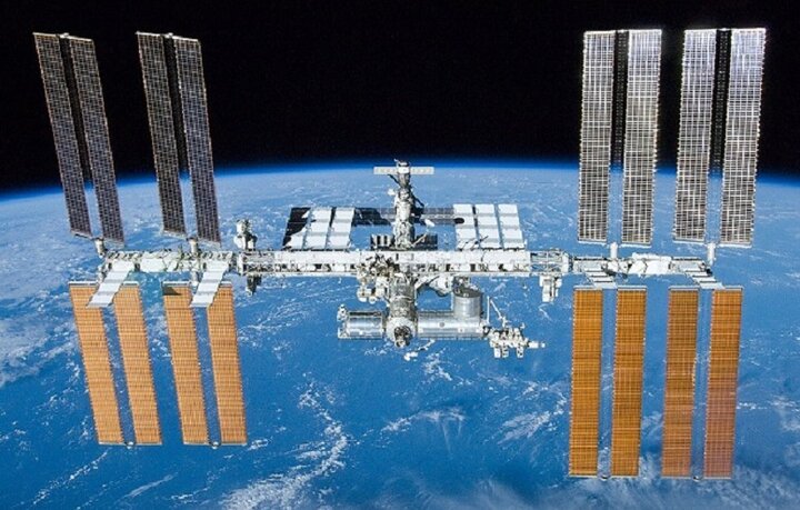 یک ترک در ایستگاه فضایی بین‌المللی پیدا شد