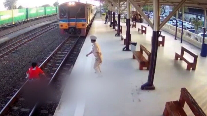 لحظه دلخراش خودکشی زن زیر قطار/ فیلم