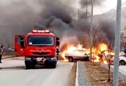 تصادف وحشتناک در بانه/ دو خودرو در آتش سوختند