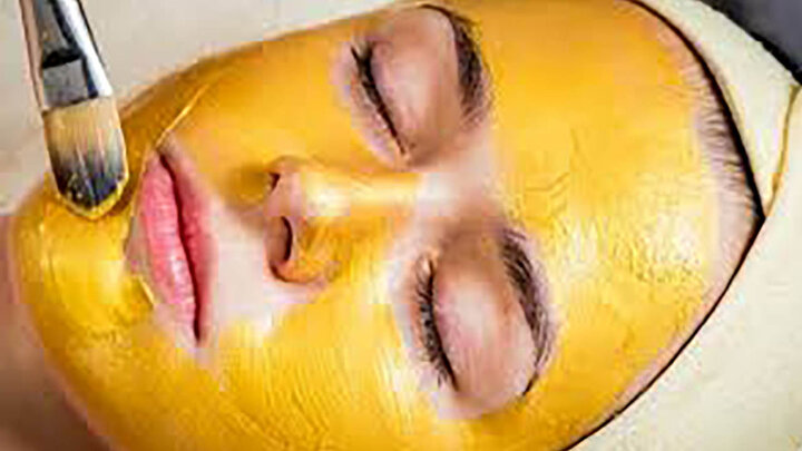 درمان آکنه و مشکلات پوستی با ماسک زردچوبه + طرز تهیه
