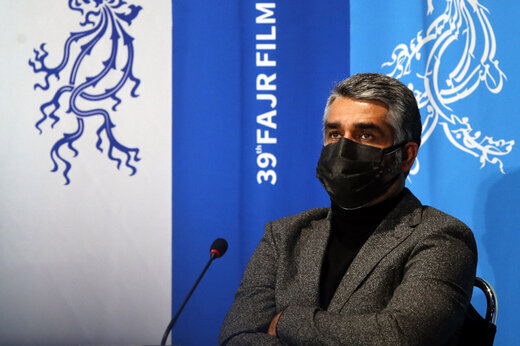 واکنش مجری صداوسیما به هجمه‌ها پژمان جمشیدی در جشنواره فجر/ فیلم