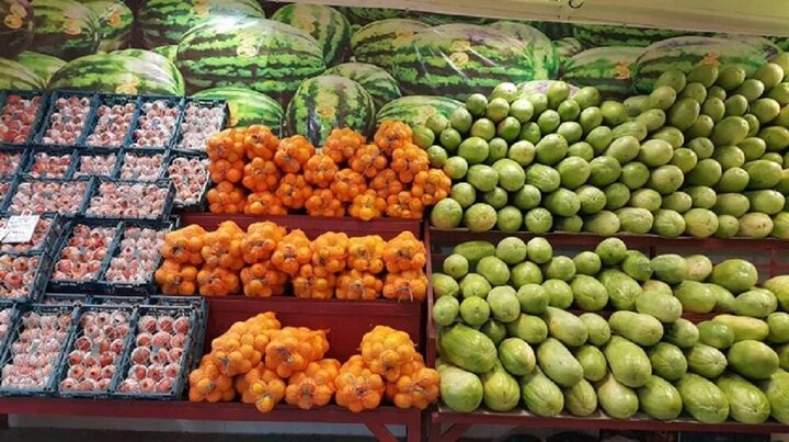 آخرین قیمت خیار و موز در بازار