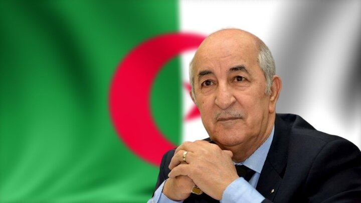 بازگشت رئیس‌جمهور الجزایر به کشورش 