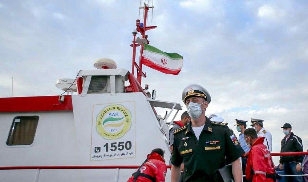 تصاویری از رزمایش مشترک ایران و روسیه در دریای عمان و اقیانوس هند