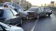 تصادف زنجیره ای در رزقان ۱۴ نفر را راهی بیمارستان کرد