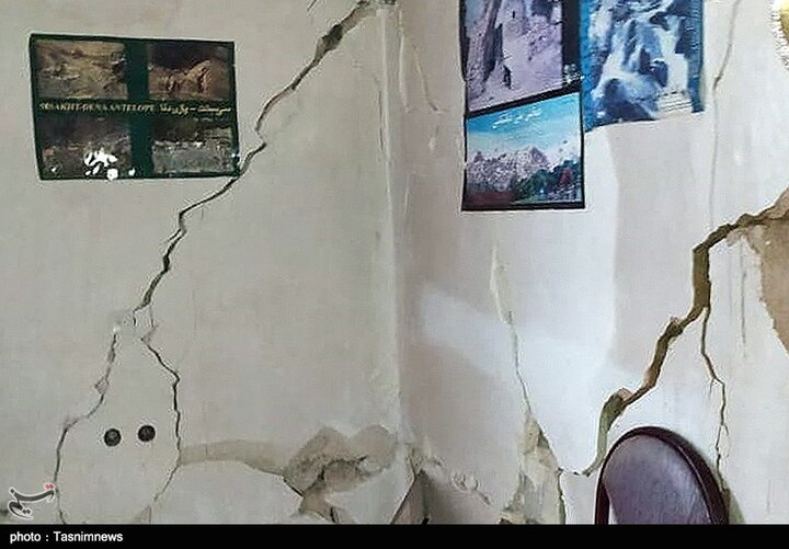 زندگی دشوار اهالی سی سخت در استان کهکیلویه و بویراحمد پس از وقوع زلزله/ تصاویر