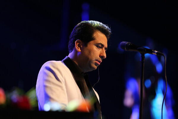 محمد معتمدی کناره‌گیری‌اش را از ارکسترهای دولتی اعلام کرد