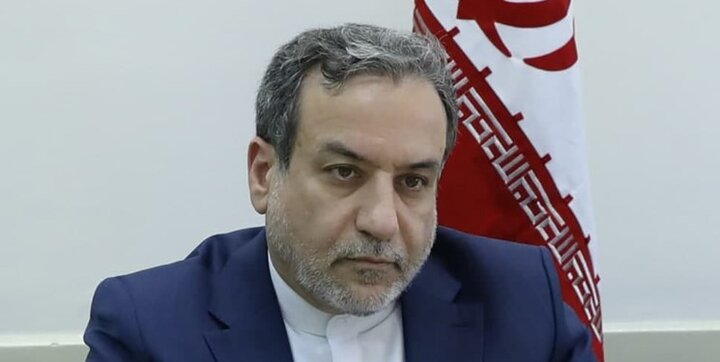عراقچی: کاهش تعهدات هسته‌ای ایران منطبق بر مفاد برجام  است