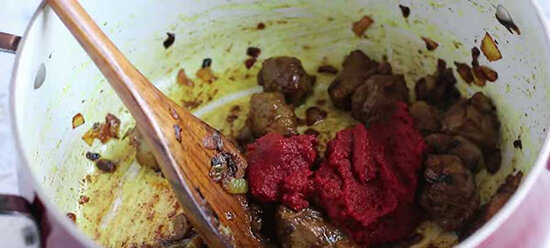 طرز تهیه خورش بادمجان اصیل و خوش‌طعم ایرانی