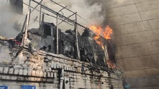 آتش‌سوزی انبار پوشاک در شیراز قربانی گرفت