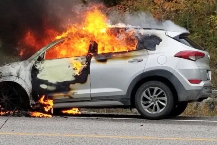 علت آتش سوزی خودروهای شرکت هیوندای و کیا / فیلم