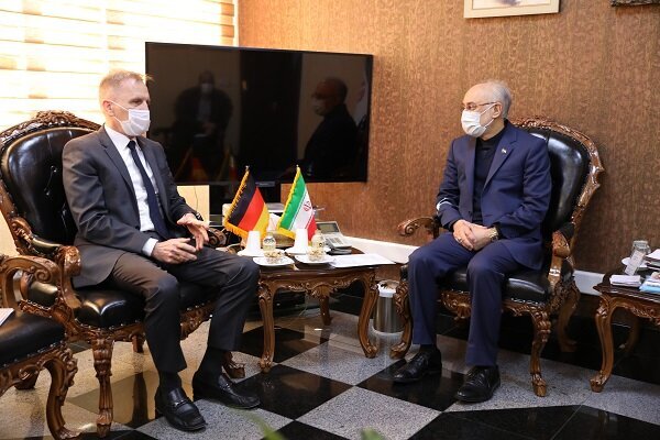 سفیر آلمان در تهران با رییس سازمان انرژی اتمی دیدار کرد